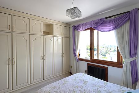 Apartamento à venda com 243m², 3 quartos e 2 vagasSuíte 