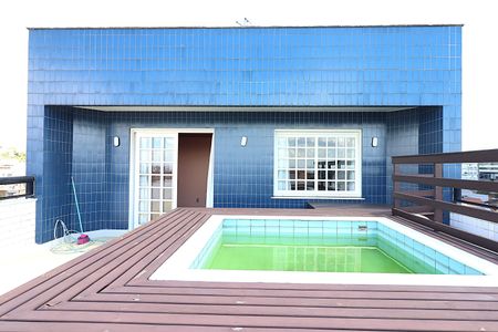 Apartamento à venda com 243m², 3 quartos e 2 vagasTerraço da Cobertura - piscina