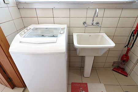 Apartamento à venda com 243m², 3 quartos e 2 vagasÁrea de Serviço