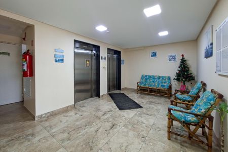 Studio para alugar com 46m², 1 quarto e 1 vaga Studio para alugar com 46m², 1 quarto e 1 vagaHall social