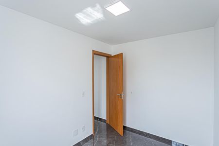 Apartamento para alugar com 42m², 2 quartos e 1 vagaQuarto 2