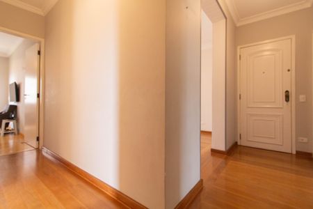 Apartamento à venda com 125m², 3 quartos e 2 vagasCorredor