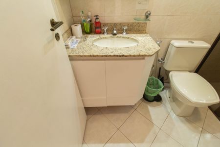 Apartamento à venda com 125m², 3 quartos e 2 vagasBanheiro da Suíte 2