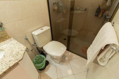 Apartamento à venda com 125m², 3 quartos e 2 vagasBanheiro da Suíte 2