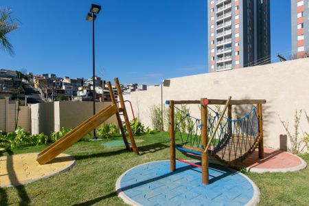 Apartamento à venda com 33m², 2 quartos e sem vaga Apartamento à venda com 33m², 2 quartos e sem vagaÁrea comum - Playground