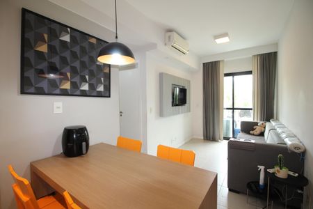 Sala de apartamento para alugar com 1 quarto, 40m² em Jacarepaguá, Rio de Janeiro