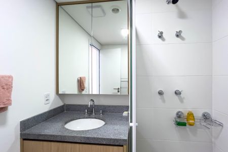 Apartamento à venda com 90m², 2 quartos e 1 vagaBanheiro do quarto 1