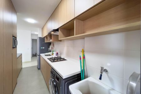 Apartamento à venda com 90m², 2 quartos e 1 vagaCozinhaCozinha e área de serviço 
