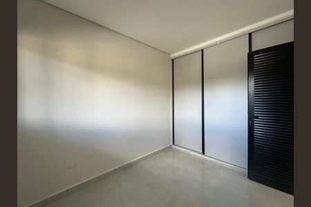 Quarto 1 de apartamento para alugar com 2 quartos, 53m² em Vila Pouso Alegre, Barueri