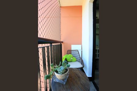 varanda de apartamento para alugar com 3 quartos, 78m² em Jardim Caboré, São Paulo