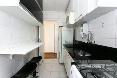 Apartamento para alugar com 55m², 2 quartos e 1 vaga Apartamento para alugar com 55m², 2 quartos e 1 vagaCozinha