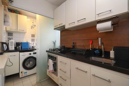 Apartamento para alugar com 84m², 2 quartos e 2 vagasCozinha