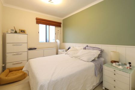 Quarto 1 de apartamento para alugar com 2 quartos, 84m² em Pinheiros, São Paulo