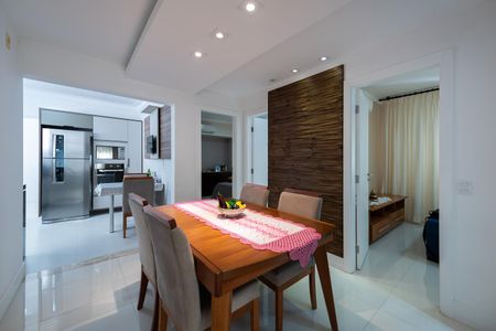 Apartamento para alugar com 100m², 3 quartos e 1 vagaSala de jantar