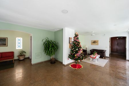 Apartamento para alugar com 100m², 3 quartos e 1 vagaHall de 