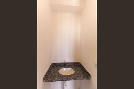 Apartamento para alugar com 40m², 2 quartos e sem vagaBanheiro