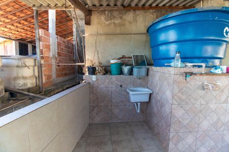 Casa à venda com 50m², 2 quartos e sem vaga Casa à venda com 50m², 2 quartos e sem vagaTerraço