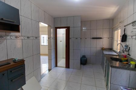 Casa à venda com 50m², 2 quartos e sem vaga Casa à venda com 50m², 2 quartos e sem vagaCozinha