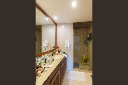 Apartamento à venda com 138m², 3 quartos e 2 vagasBanheiro Suíte 1