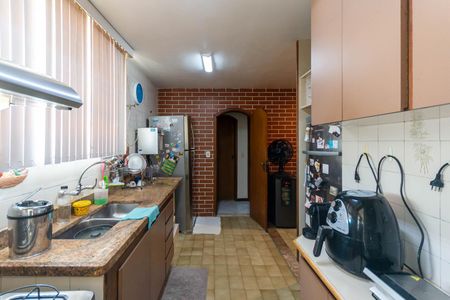Apartamento à venda com 138m², 3 quartos e 2 vagasCozinha