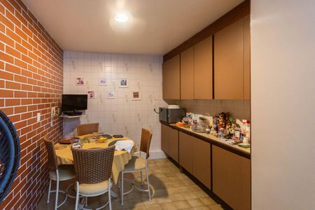 Apartamento à venda com 138m², 3 quartos e 2 vagasCozinha