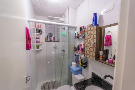 Apartamento à venda com 34m², 2 quartos e sem vaga Apartamento à venda com 34m², 2 quartos e sem vagaBanheiro