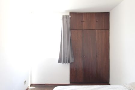 Quarto 1 de apartamento à venda com 2 quartos, 69m² em Santa Amelia, Belo Horizonte