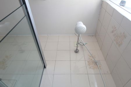 Apartamento à venda com 69m², 2 quartos e 1 vagaBanheiro Social