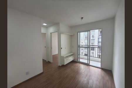 Sala de apartamento para alugar com 2 quartos, 45m² em Anil, Rio de Janeiro