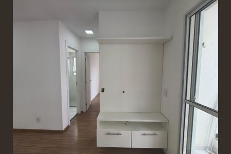 Sala de apartamento para alugar com 2 quartos, 45m² em Anil, Rio de Janeiro