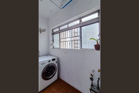 Apartamento à venda com 80m², 3 quartos e 1 vagaÁrea de Serviço