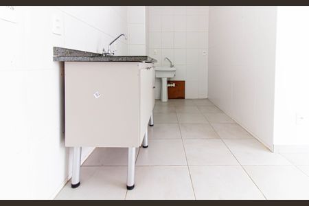 Apartamento à venda com 32m², 2 quartos e sem vaga Apartamento à venda com 32m², 2 quartos e sem vagaCozinha / Área de Serviço