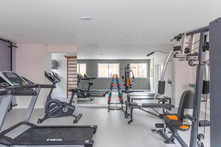 Apartamento à venda com 32m², 2 quartos e sem vaga Apartamento à venda com 32m², 2 quartos e sem vagaAcademia