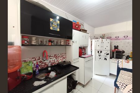 Casa à venda com 38m², 2 quartos e sem vaga