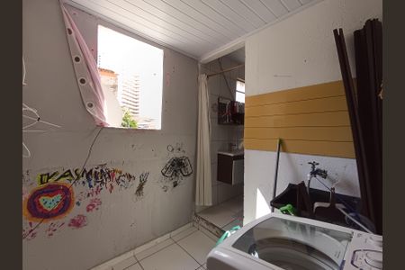 Casa à venda com 38m², 2 quartos e sem vaga