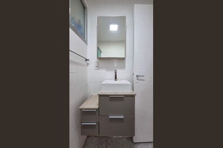 Apartamento à venda com 64m², 2 quartos e 1 vaga