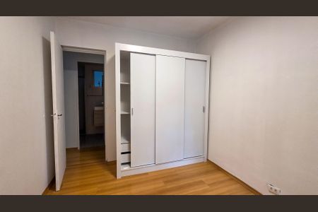 Apartamento à venda com 64m², 2 quartos e 1 vaga