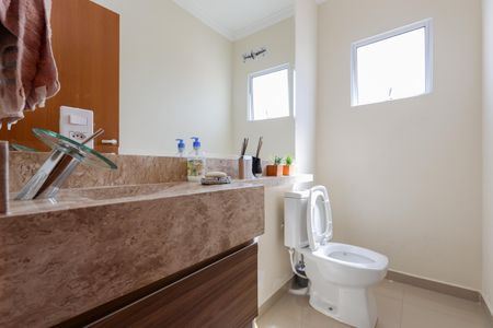 Casa para alugar com 140m², 2 quartos e 2 vagasLavabo