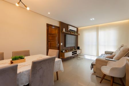 Sala de casa para alugar com 2 quartos, 140m² em Parque Monte Alegre, Taboão da Serra