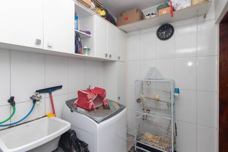 Casa à venda com 134m², 3 quartos e 2 vagasÁrea de Serviço