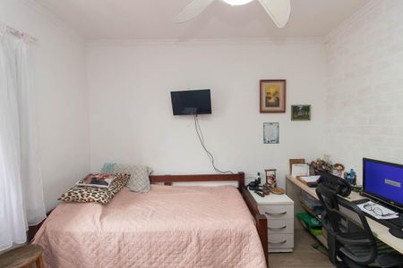 Casa à venda com 134m², 3 quartos e 2 vagasQuarto Suíte 2