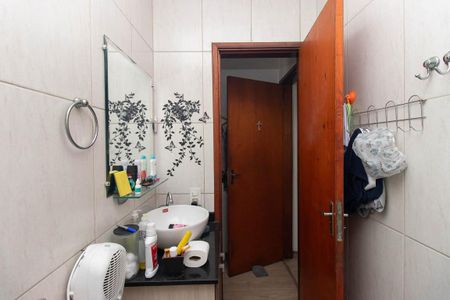 Casa à venda com 134m², 3 quartos e 2 vagasBanheiro da Suíte 1