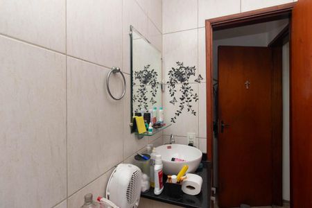 Casa à venda com 134m², 3 quartos e 2 vagasBanheiro da Suíte 1