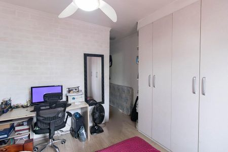 Casa à venda com 134m², 3 quartos e 2 vagasQuarto Suíte 2