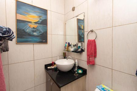 Casa à venda com 134m², 3 quartos e 2 vagasBanheiro da Suíte 3