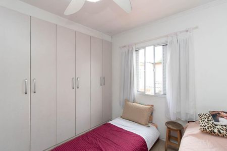 Casa à venda com 134m², 3 quartos e 2 vagasQuarto Suíte 2