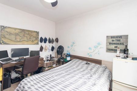 Casa à venda com 134m², 3 quartos e 2 vagasQuarto Suíte 1