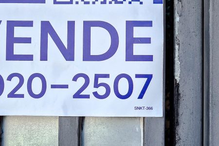 Casa à venda com 250m², 4 quartos e 3 vagasSNKT-336