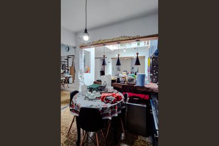 Casa à venda com 250m², 4 quartos e 3 vagasCozinha