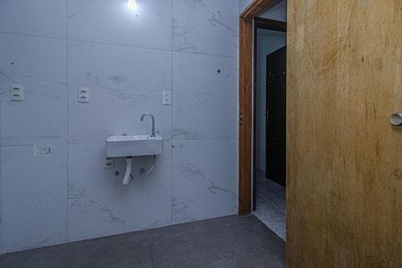 banheiro social_4 de casa para alugar com 3 quartos, 250m² em Cursino, São Paulo